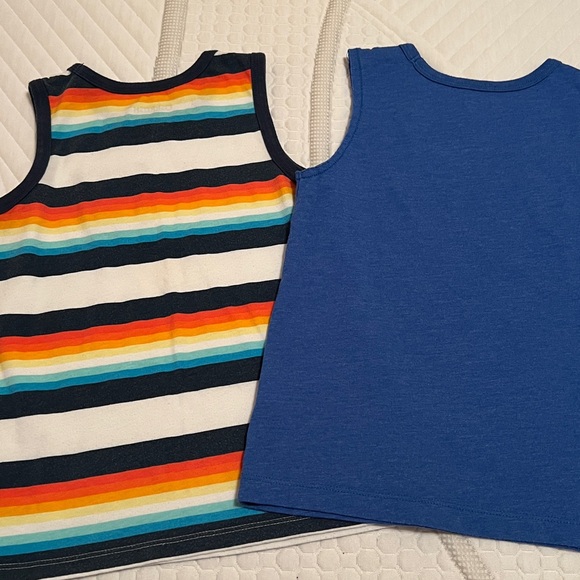 Set of 4 OshKosh Boys Tanks - Picture 6 of 13
